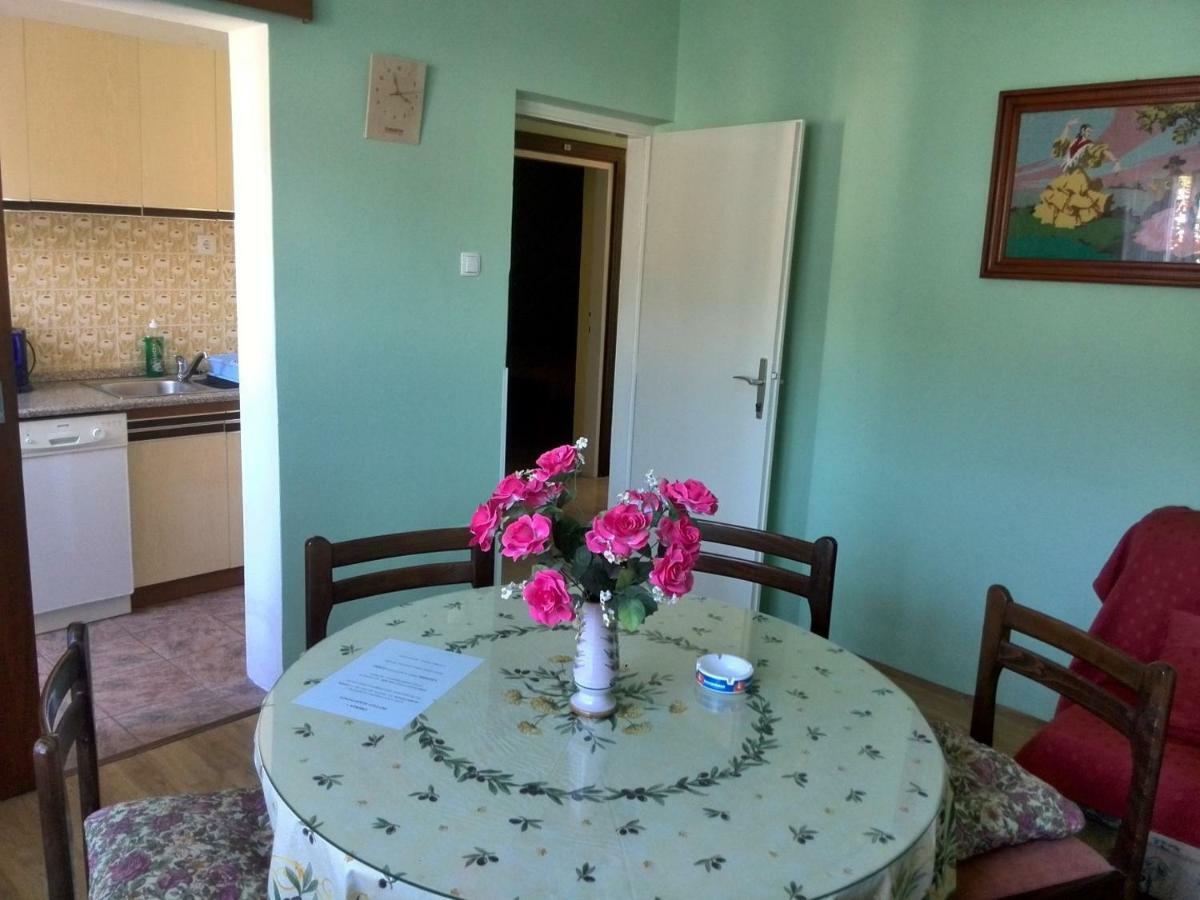 Kampor Apartments Extérieur photo