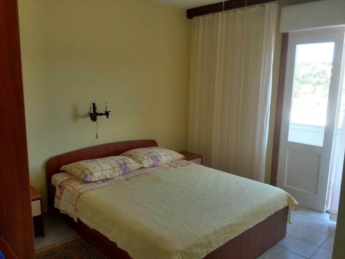 Kampor Apartments Extérieur photo